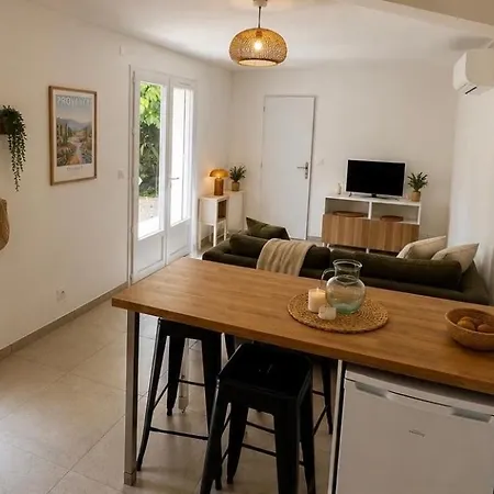 Сasa de vacaciones Chez Jean Baptiste *
